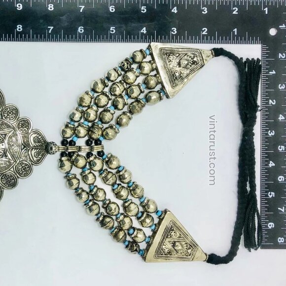 Vintage Beaded Necklace With Pendant, Statement Necklace, Antique Necklace - Picture 9 of 9